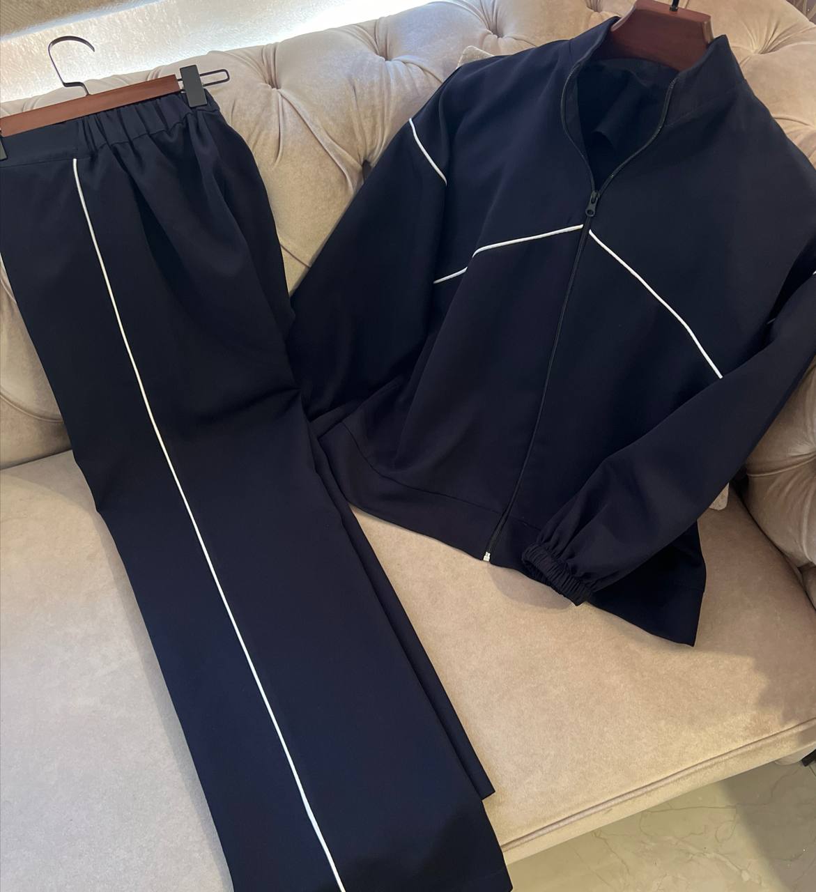 سویشرت شلوارسرمه ای ،مناسب بیرون وباشگاه