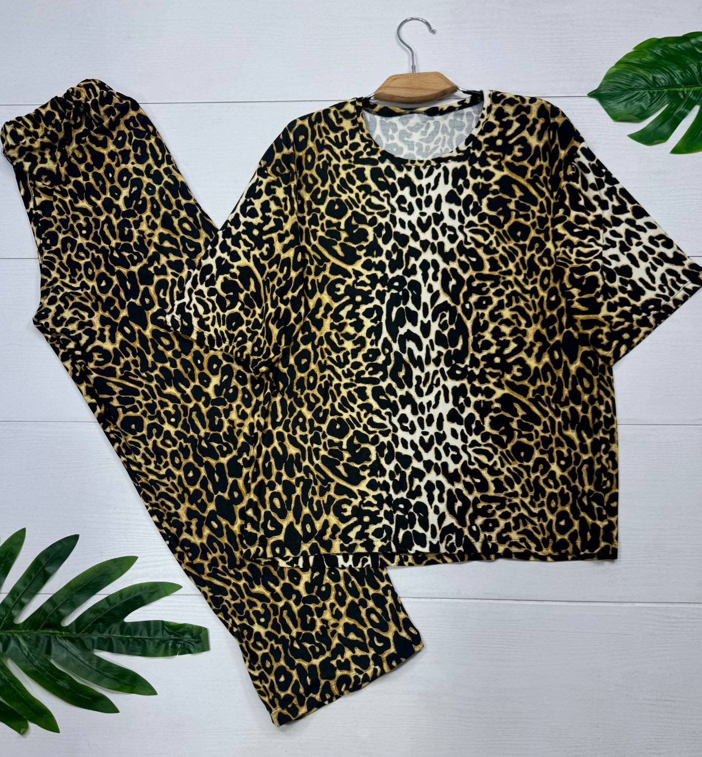 🌺🌺پلنگی تیره 🌺🌺